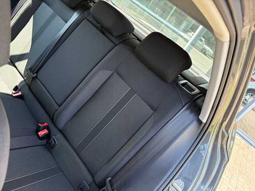 Volkswagen T-Roc usata a Verona (16)