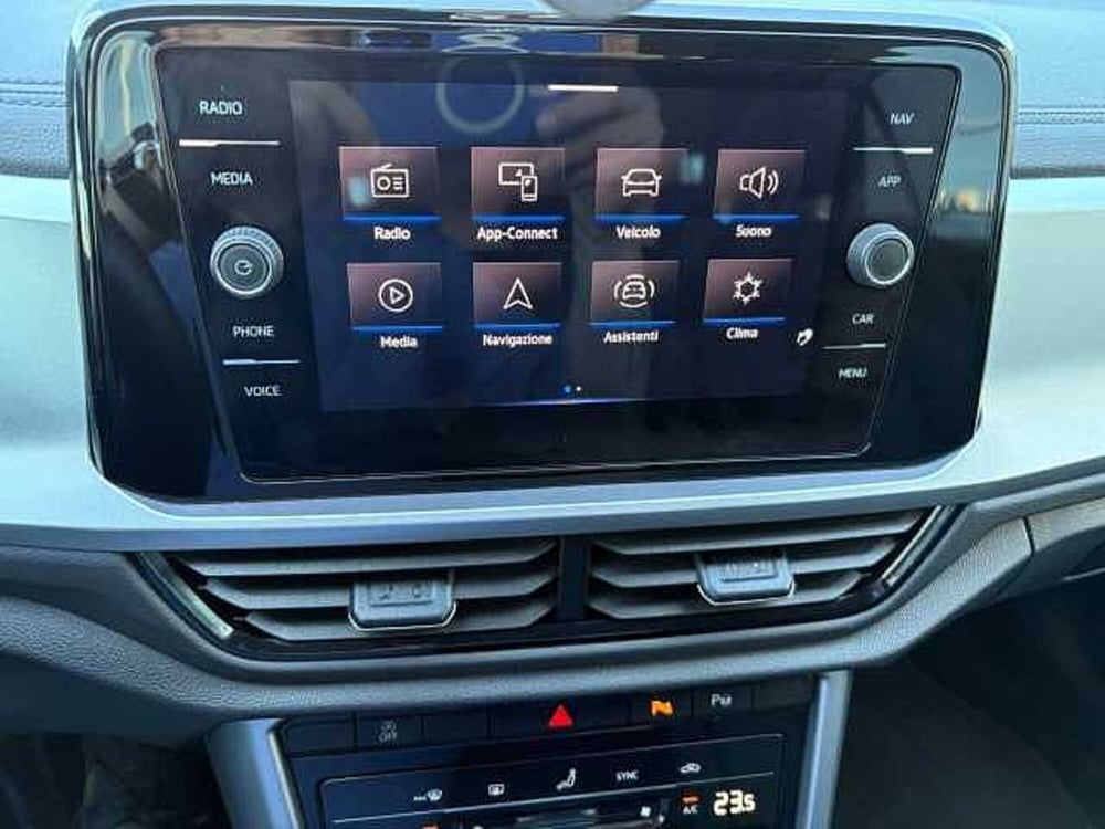 Volkswagen T-Roc usata a Verona (14)