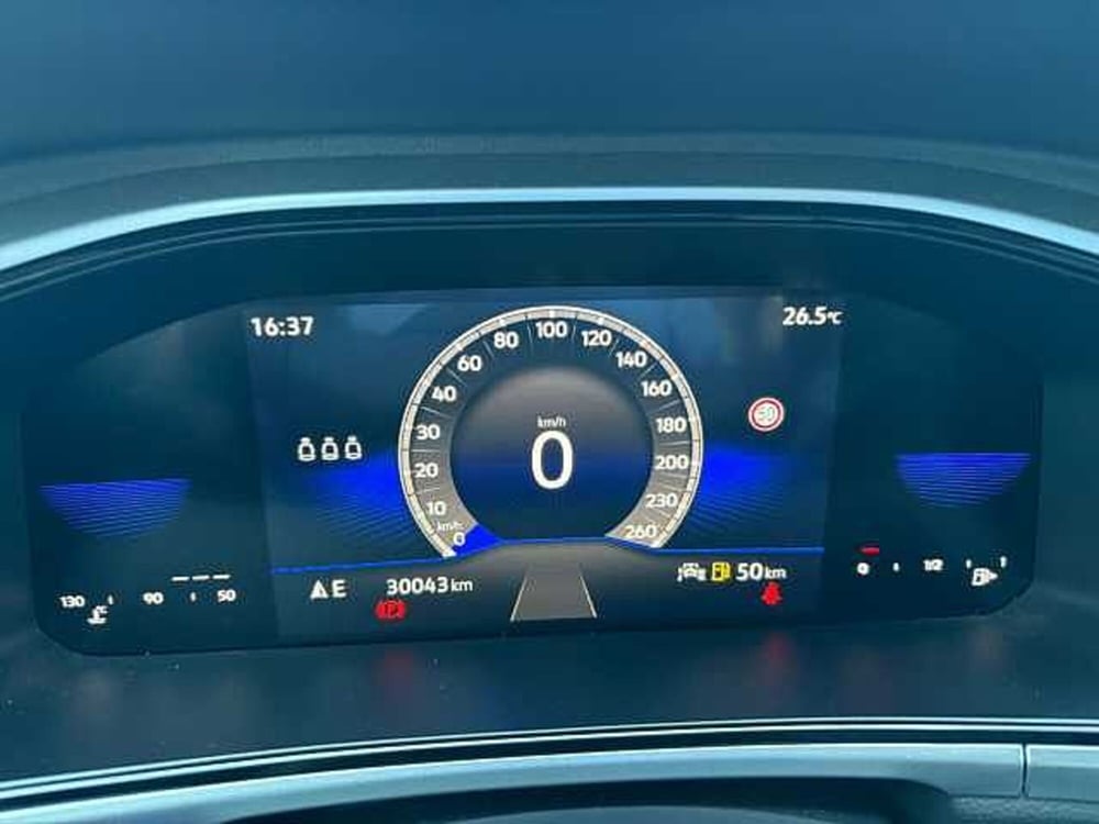 Volkswagen T-Roc usata a Verona (9)