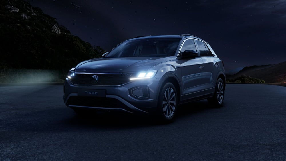 Volkswagen T-Roc nuova a Catanzaro (9)