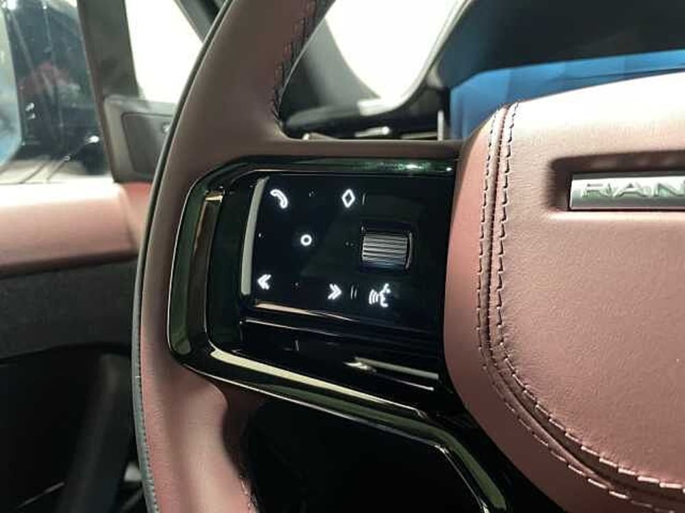 Land Rover Range Rover Sport nuova a Ravenna (18)