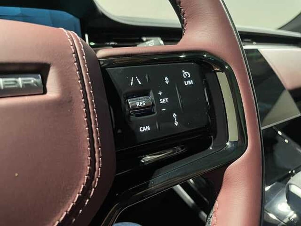 Land Rover Range Rover Sport nuova a Ravenna (19)