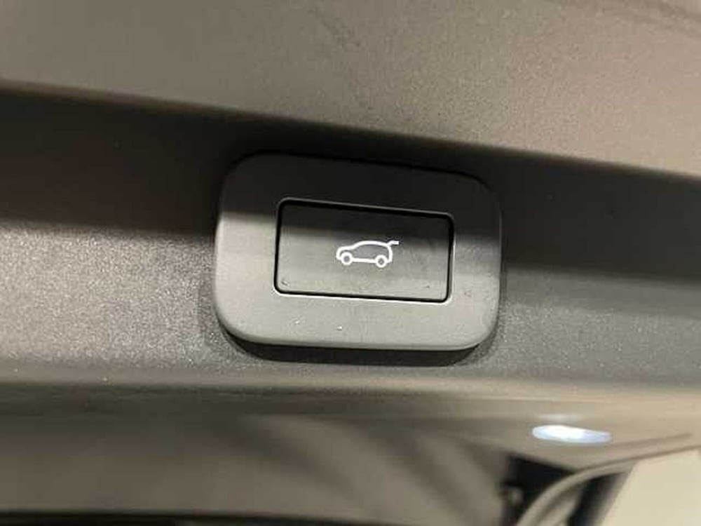 Land Rover Range Rover Sport nuova a Ravenna (9)
