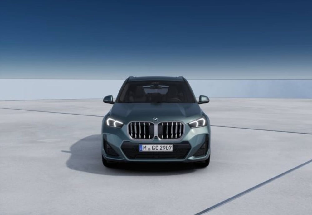 BMW X1 nuova a Modena (3)