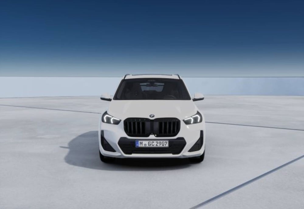 BMW X1 nuova a Modena (3)