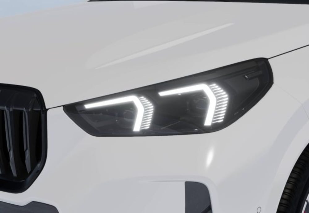 BMW X1 nuova a Modena (7)
