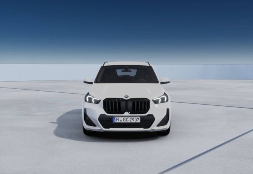 BMW X1 nuova a Modena (3)