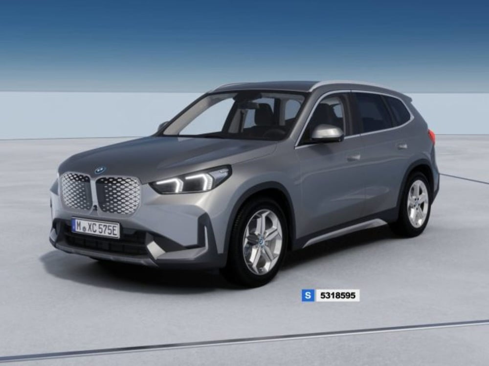 BMW iX1 nuova a Modena
