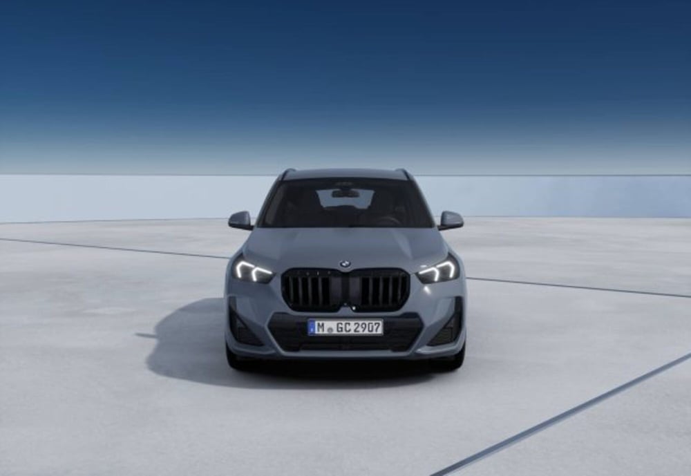 BMW X1 nuova a Modena (3)