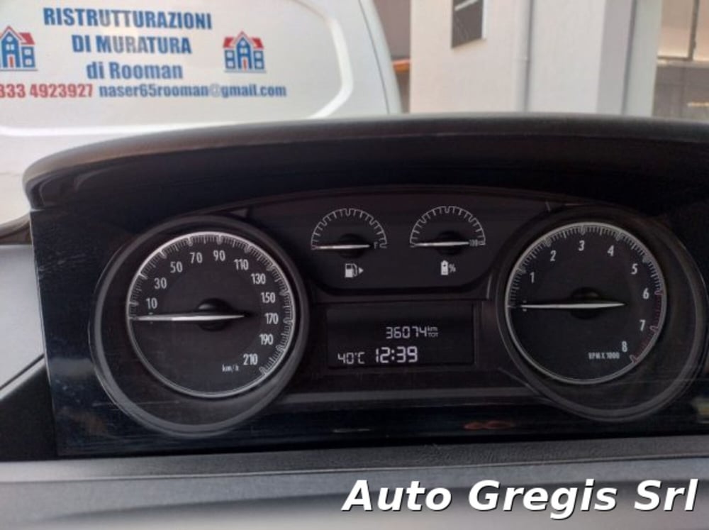 Lancia Ypsilon usata a Milano (10)