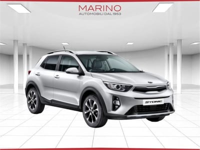 Kia Stonic 1.0 T-GDi 100 CV MHEV MT Style del 2023 usata a Bari