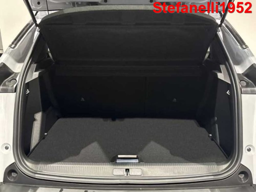 Peugeot 2008 nuova a Bologna (7)
