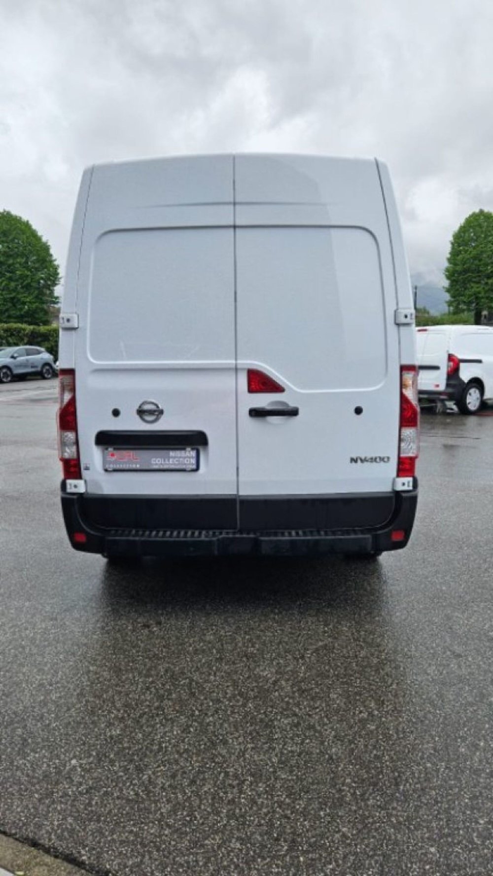 Nissan NV400 Furgone usata a Lucca (6)
