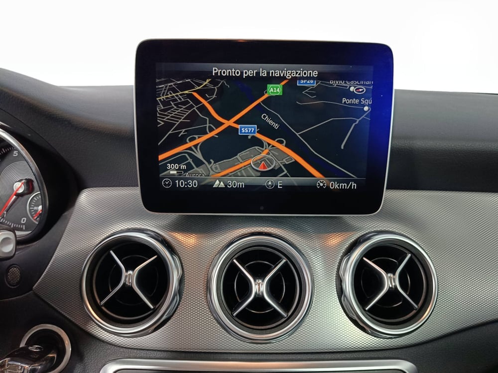 Mercedes-Benz GLA SUV usata a Ascoli Piceno (14)