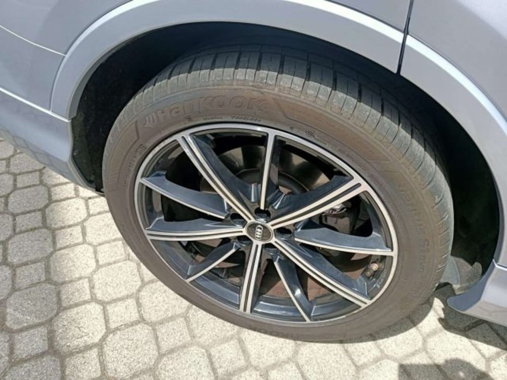 Audi Q7 usata a Firenze (17)