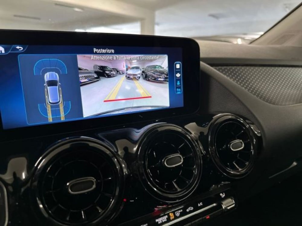Mercedes-Benz GLA SUV usata a Avellino (14)