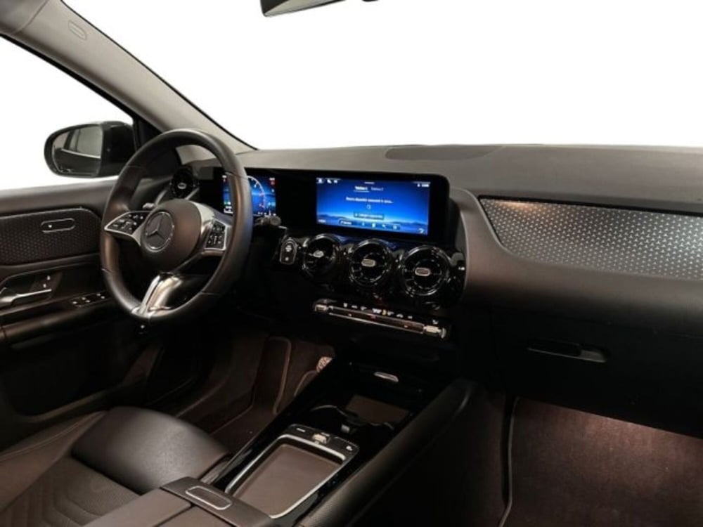 Mercedes-Benz GLA SUV usata a Avellino (15)
