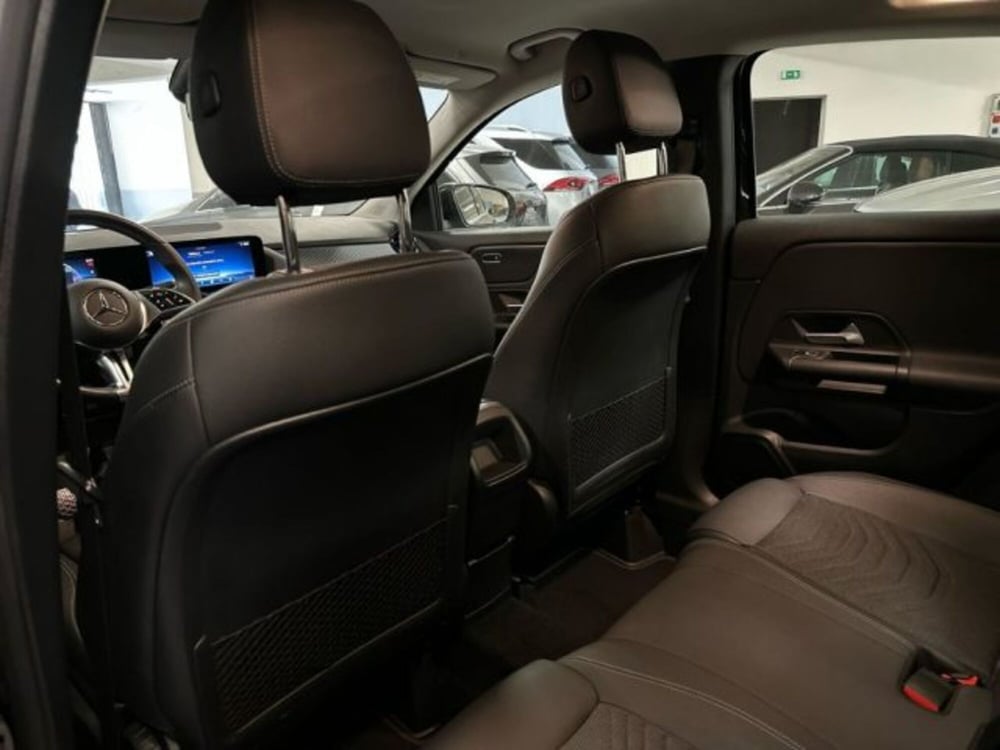 Mercedes-Benz GLA SUV usata a Avellino (18)