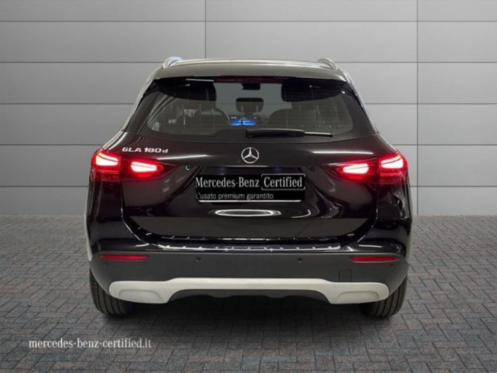Mercedes-Benz GLA SUV usata a Avellino (4)