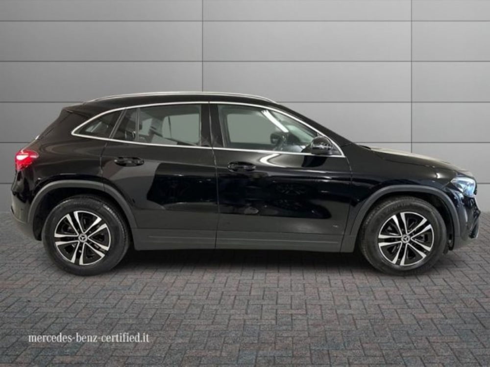 Mercedes-Benz GLA SUV usata a Avellino (5)