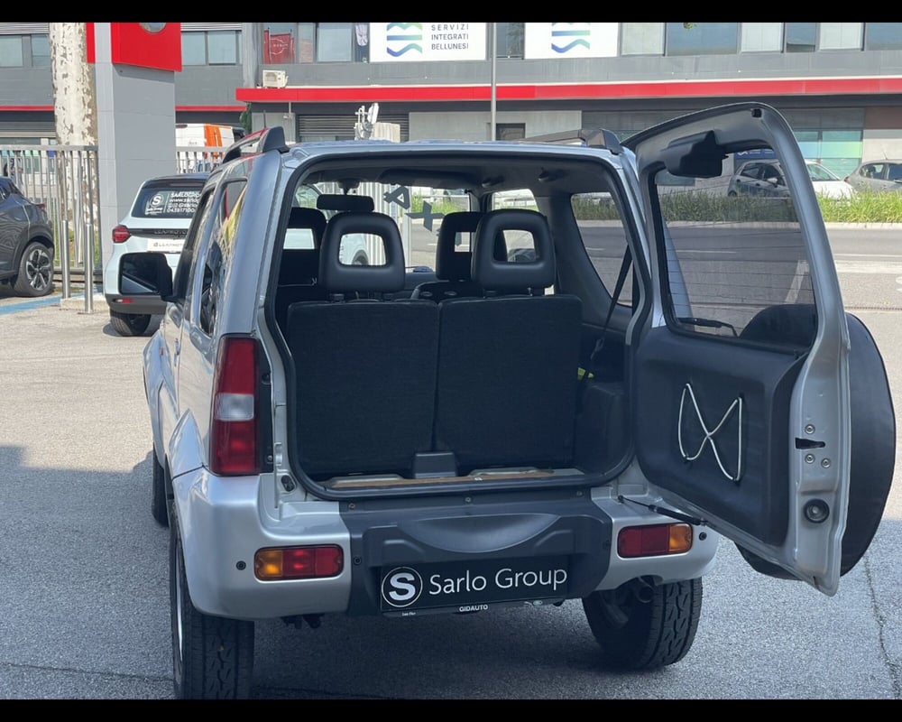 Suzuki Jimny nuova a Belluno (11)