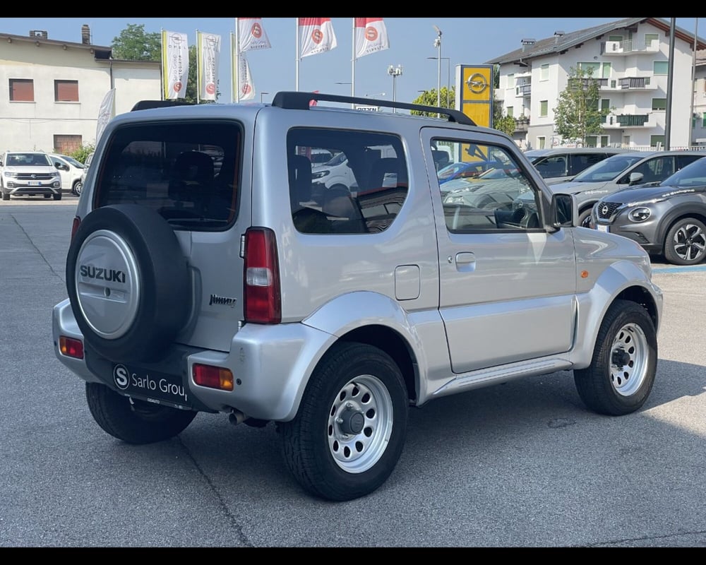 Suzuki Jimny nuova a Belluno (13)