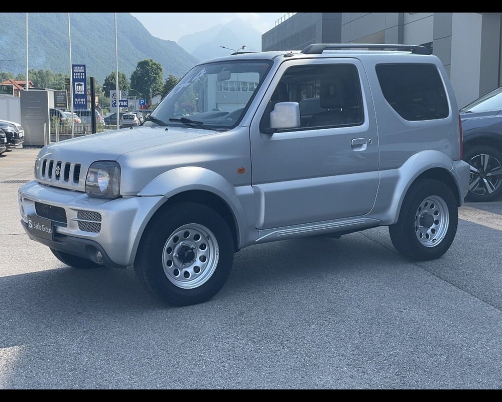 Suzuki Jimny nuova a Belluno (9)