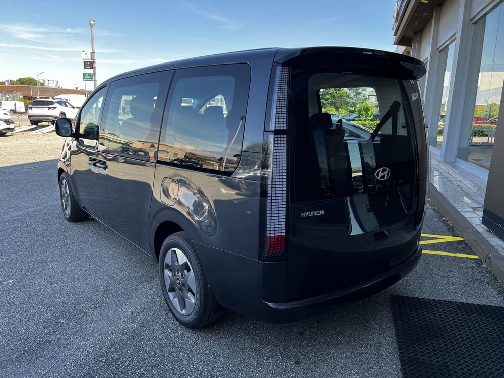Hyundai Staria nuova a Vercelli (3)