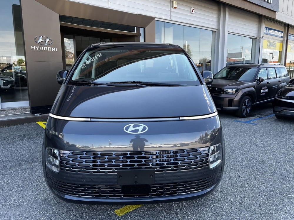 Hyundai Staria nuova a Vercelli (7)