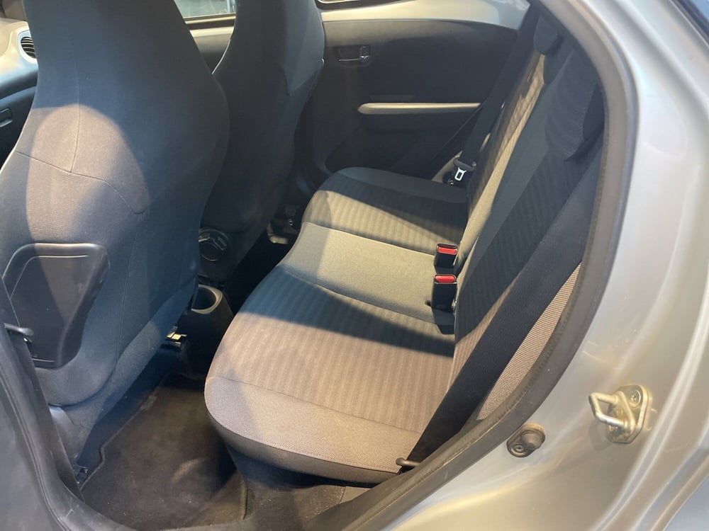 Toyota Aygo usata a Milano (12)