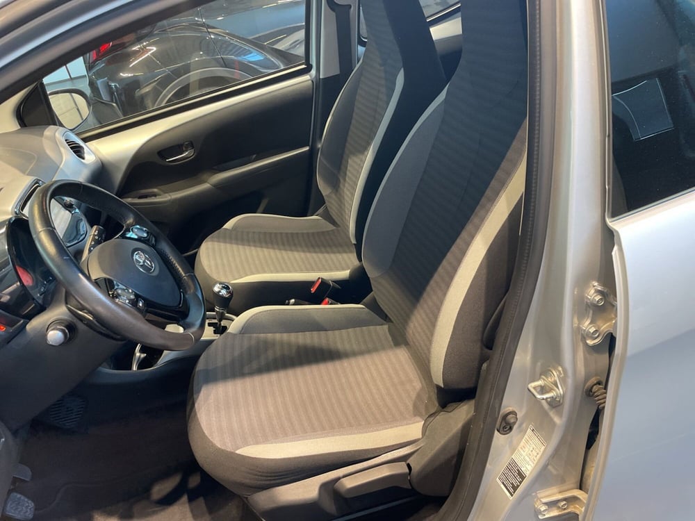 Toyota Aygo usata a Milano (15)