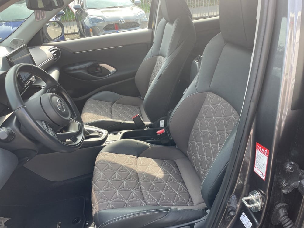 Toyota Yaris Cross usata a Piacenza (15)
