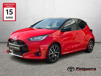 Toyota Yaris 1.5 Hybrid 5 porte Lounge del 2021 usata a Poggiridenti