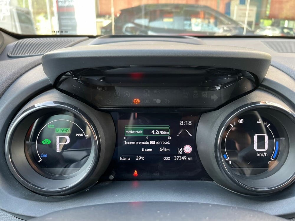 Toyota Yaris usata a Sondrio (10)