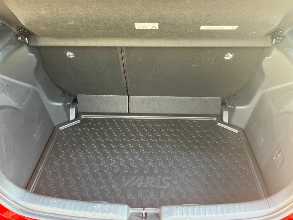 Toyota Yaris usata a Sondrio (13)