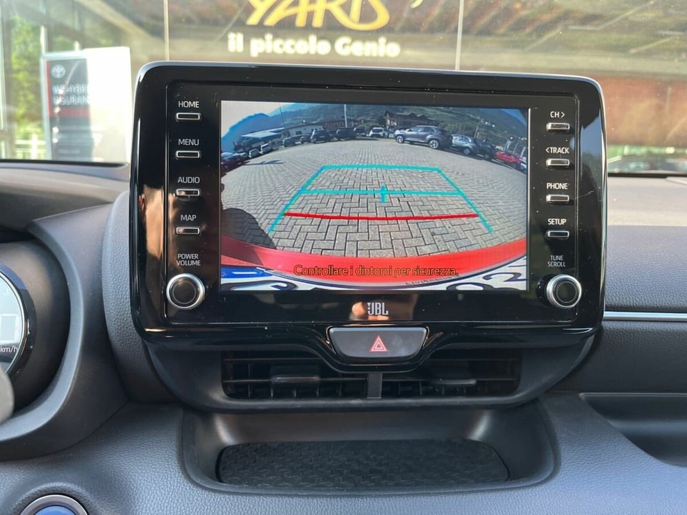 Toyota Yaris usata a Sondrio (16)