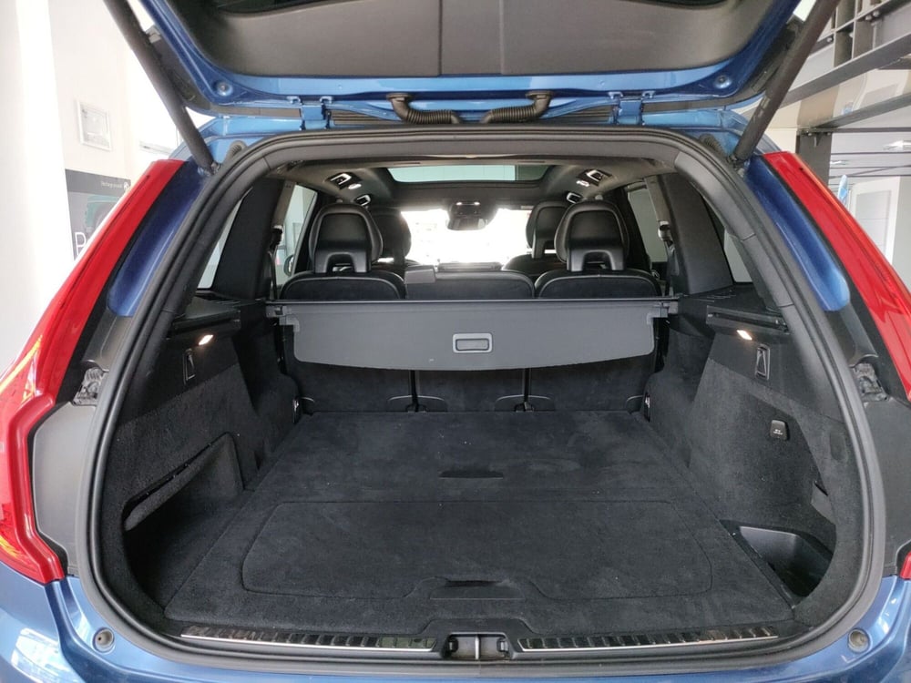Volvo XC90 usata a Roma (11)