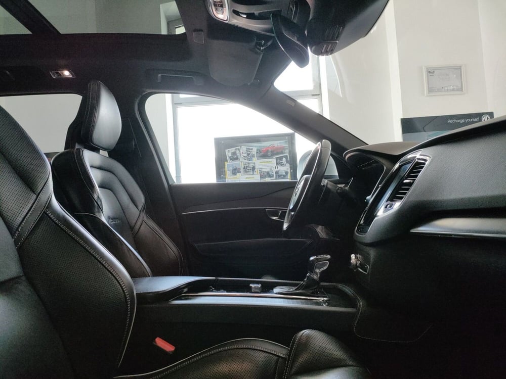 Volvo XC90 usata a Roma (6)