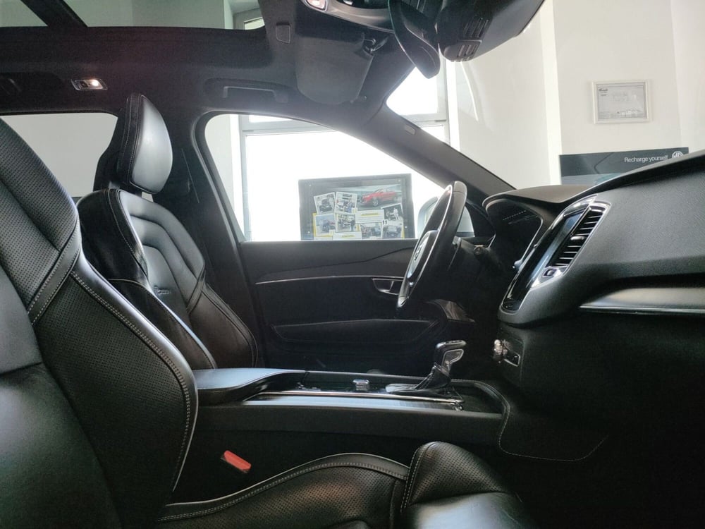 Volvo XC90 usata a Roma (7)