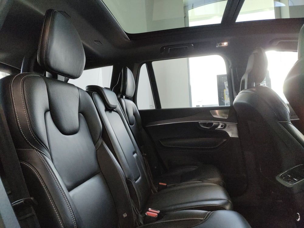 Volvo XC90 usata a Roma (9)