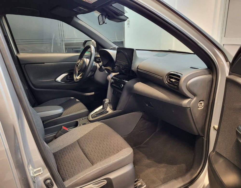 Toyota Yaris Cross usata a Ferrara (12)