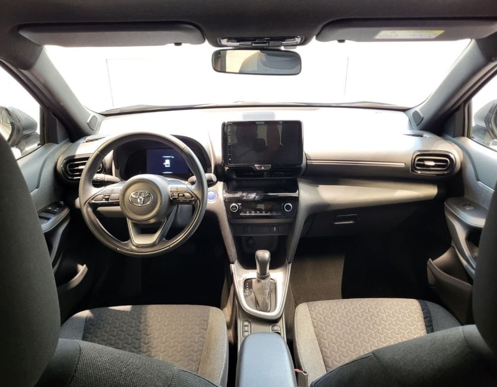 Toyota Yaris Cross usata a Ferrara (8)