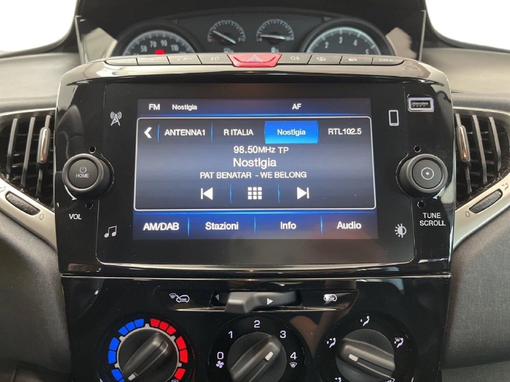Lancia Ypsilon usata a Torino (14)