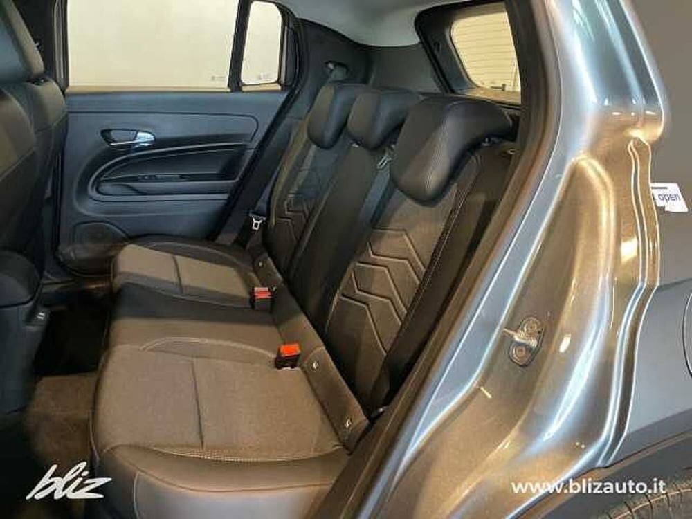 Jeep Avenger nuova a Udine (11)