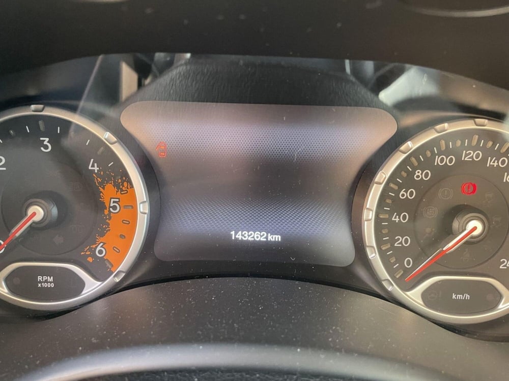 Jeep Renegade usata a Prato (11)