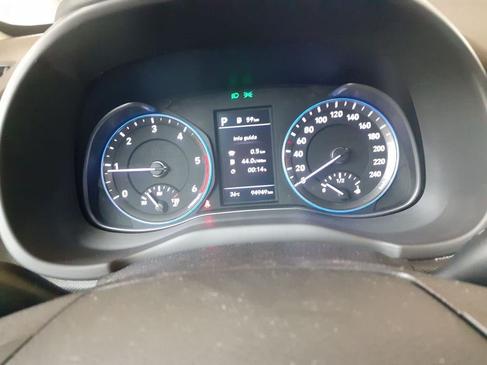 Hyundai Kona usata a Cremona (12)