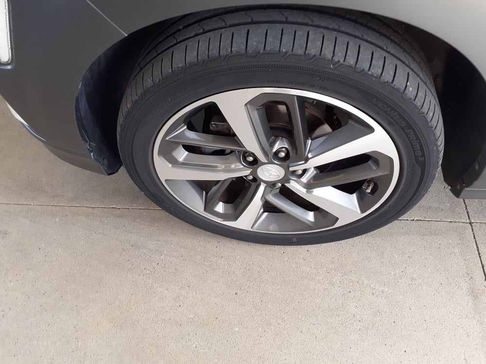 Hyundai Kona usata a Cremona (5)
