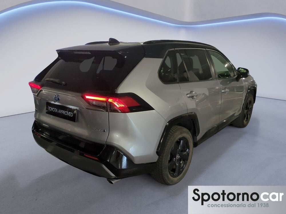 Toyota Rav4 usata a Milano (4)