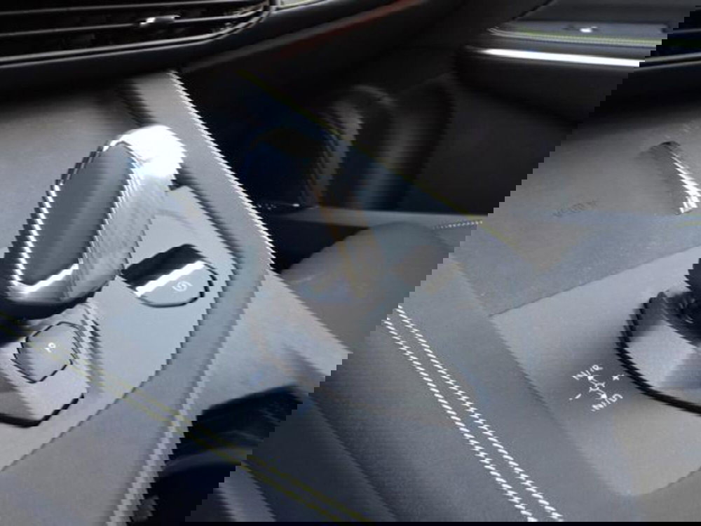 Lynk & Co 01 nuova a Firenze (20)