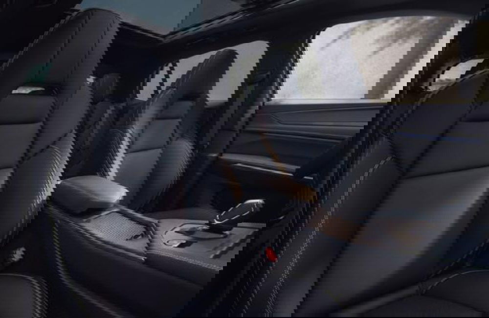 Lynk & Co 01 nuova a Firenze (3)